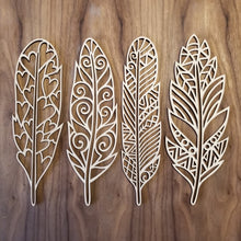 Load image into Gallery viewer, 10" Mandala Feathers - set of 4